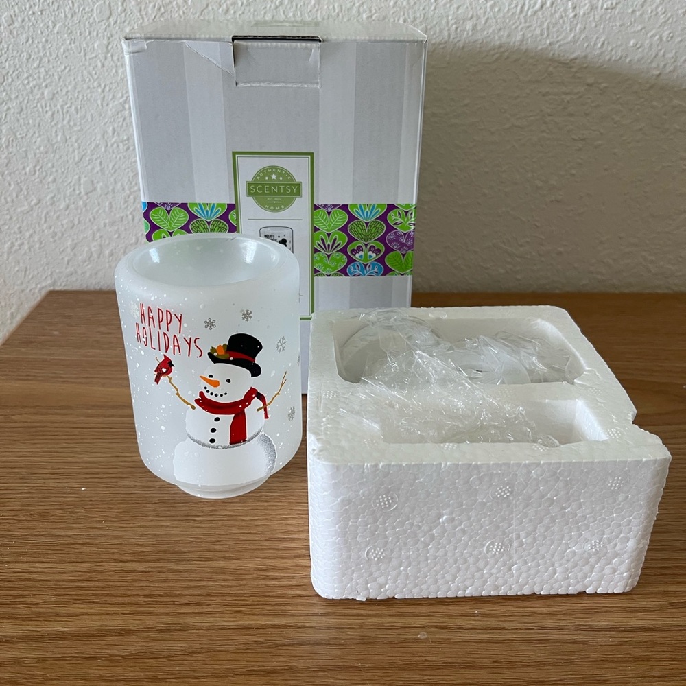 Scentsy Holidays Snowman  Mini Warmer (2015-2018)